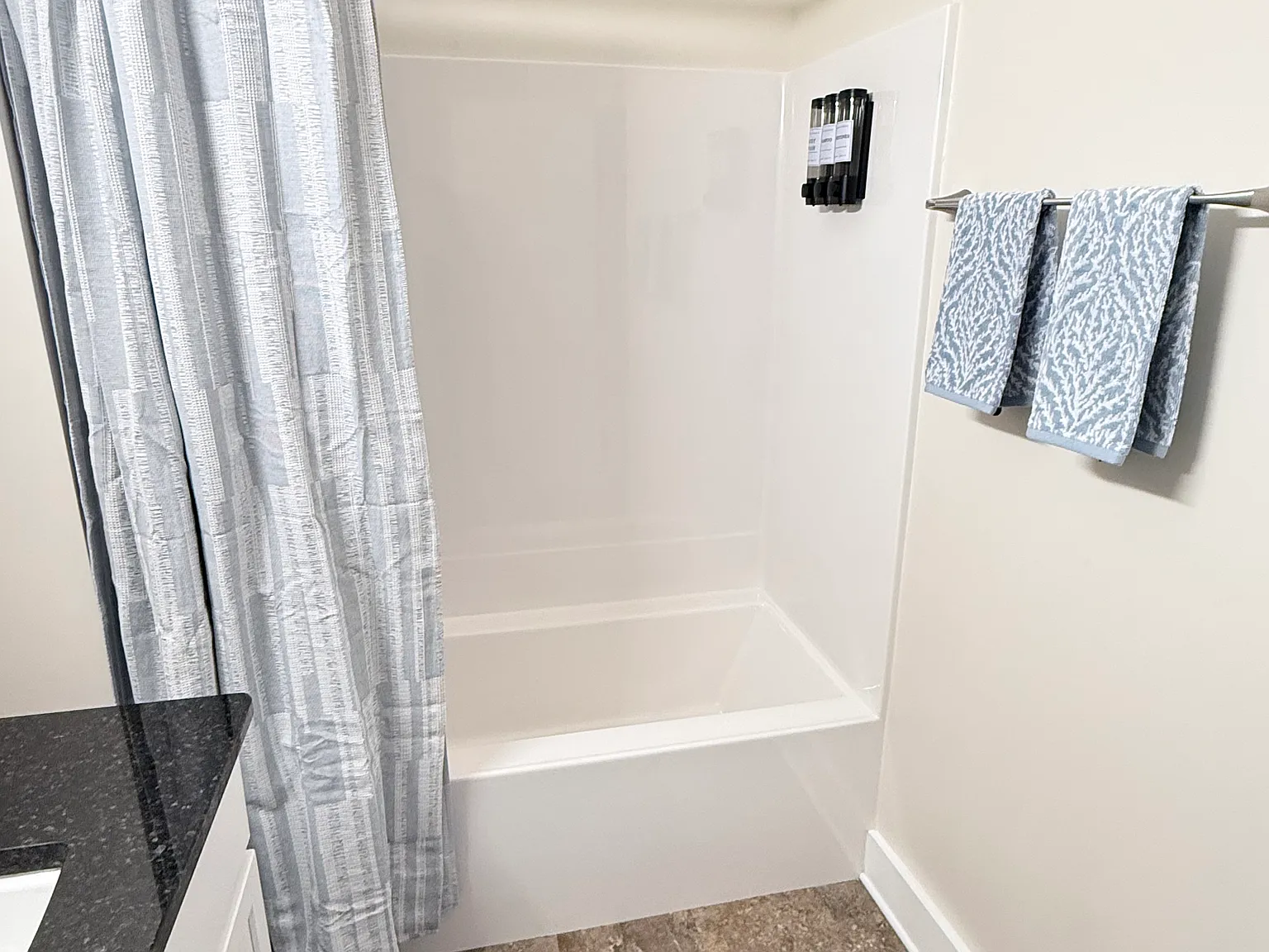 Studio, 510 sqft, $1,500 — Photo 4