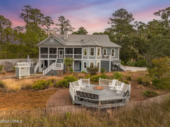 8 Turnstone Dr S, Beaufort, SC 29907
