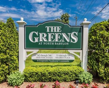 742 Deer Park Avenue #8A, North Babylon, NY, 11703