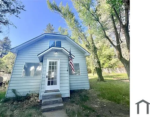 419 E Ash St — Photo 1