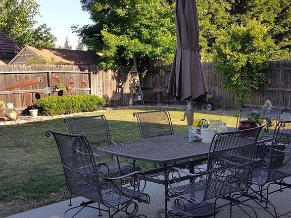 4th image of 9355 Sierra River Dr