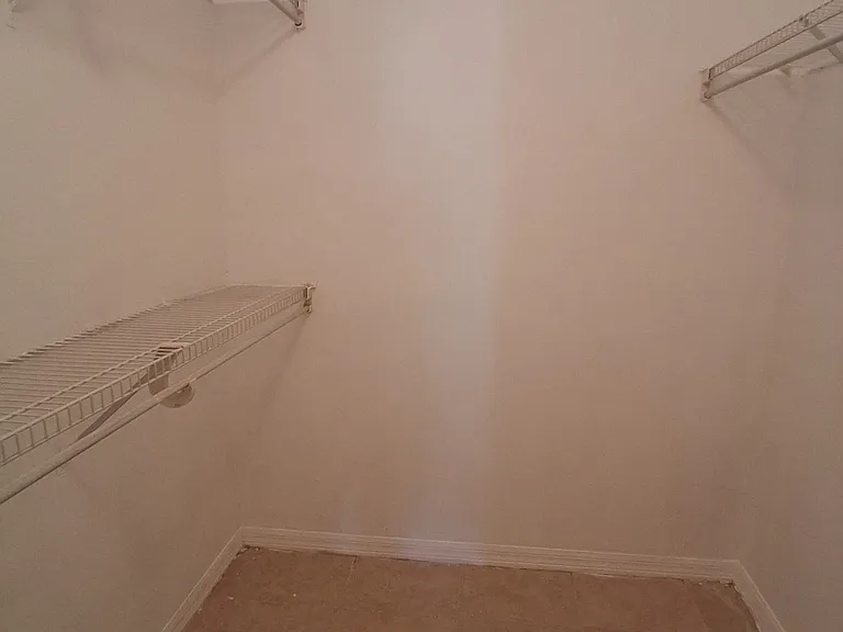 1067 Dudley Dr — Photo 3