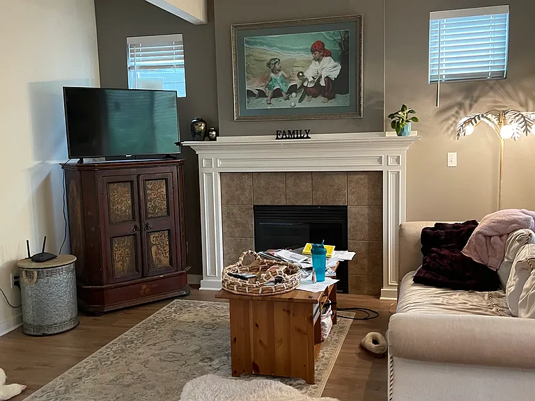 2558 NE Kirkwood Pl — Photo 2