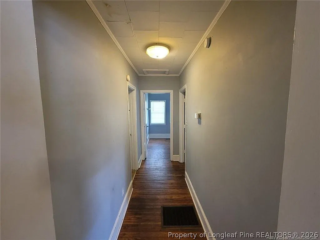 2 bed, 1.0 bath, 900 sqft, $850 — Photo 4