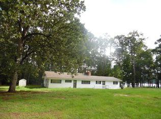 1091 Latham Ln, Tignall, GA 30668