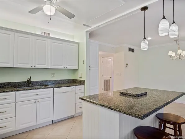 1800 SE Saint Lucie Blvd APT 9-103, Stuart, FL 34996