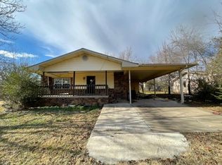 206 S Seminole Ave, Tahlequah, OK 74464