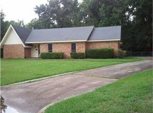 114 Mossy Cv, Jackson, MS 39211