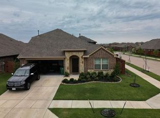 3122 Blacksmith Ln, Heartland, TX 75126