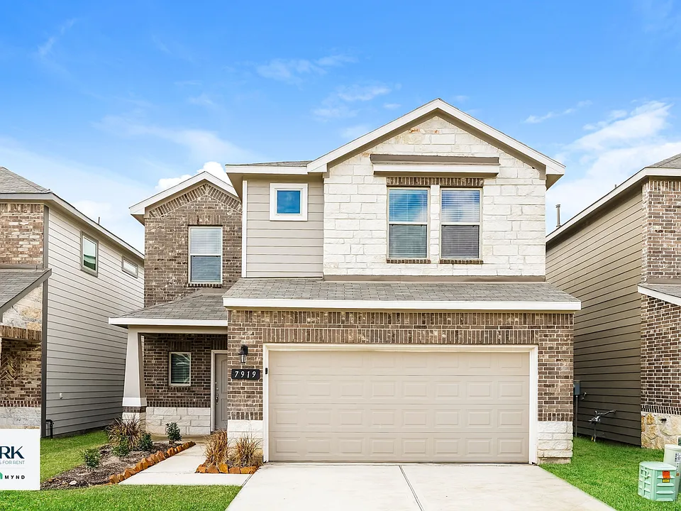 7919 Fijian Cypress Dr