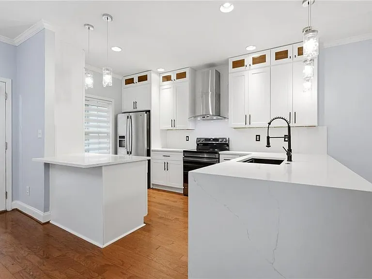 2922 Ashlyn Pointe Dr — Photo 9