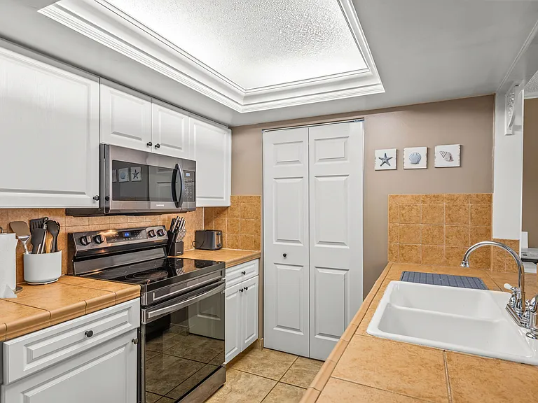 2900 Gulf Blvd #212 — Photo 9