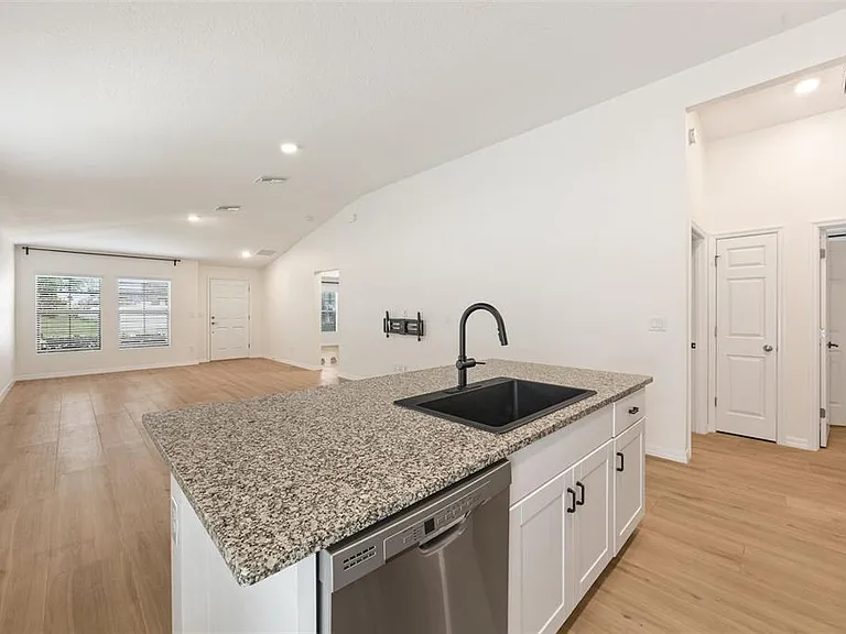 12401 Streambed Dr — Photo 11