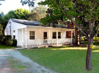 662 Ferry St, Mount Pleasant, SC 29464