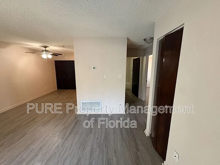 2040 SE 40th Street Rd #4-1 — Photo 5
