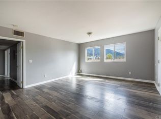 1878 E Washington Blvd, Pasadena, CA 91104