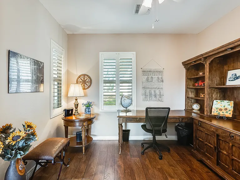 23207 N Hank Raymond Dr — Photo 16