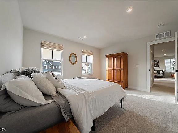 3rd image of 6162 James Dr