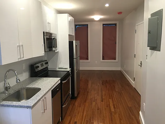 Rented by GFI Realty Services LLC | media 27