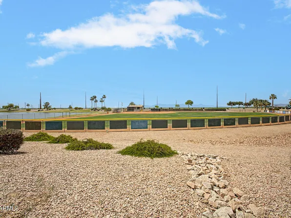 24722 S MOONCREST Drive, Sun Lakes, AZ 85248