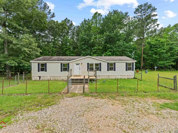 233 Private Road 1902d, Kilgore, TX 75662