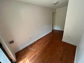 Rented by Best Apartments North Inc
