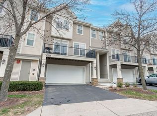 3611 Hazel Trl UNIT G, Woodbury, MN 55129