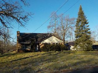 21122 S Hillside Rd, Frankfort, IL 60423