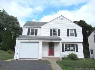 44 Oneida St, New Britain, CT 06053