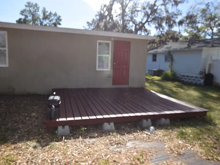 317 E Barnes Ave — Photo 9