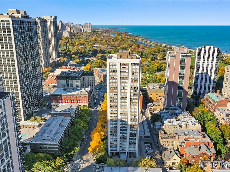 70 W Burton Pl APT 1702 Chicago IL 60610 Zillow