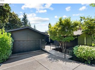 2 Falstaff St, Lake Oswego, OR