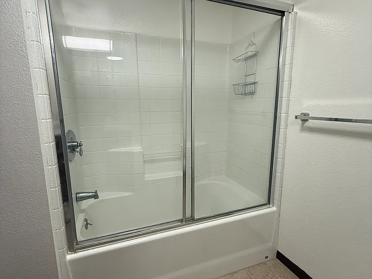 813 S Union Ave #303 — Photo 11