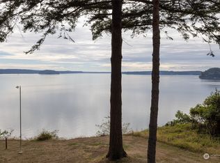 1124 Queets Dr, Fox Island, WA 98333