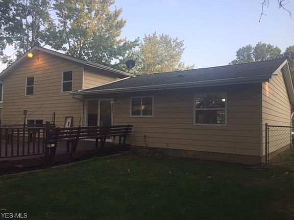 5th image of 20738 Parkwood Ln