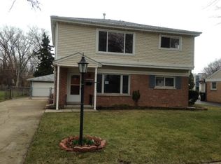 1871 Morse Avenue, Des Plaines, IL 60018