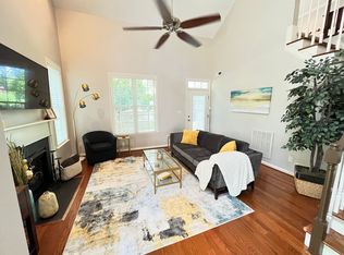 5511 Bradford Pear Ct, Raleigh, NC 27606