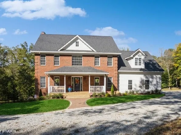 109 Bellwood Ct, Jamestown, NC 27282