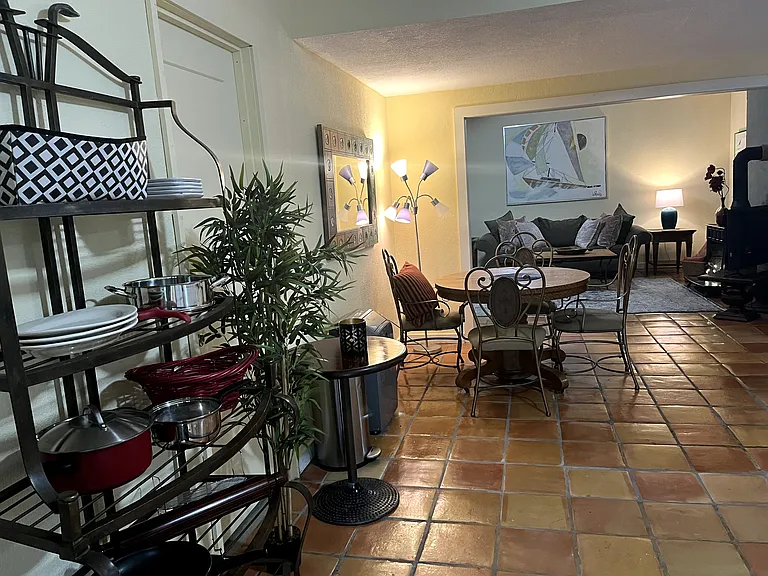40 Mary Wendy Rd #2 — Photo 14