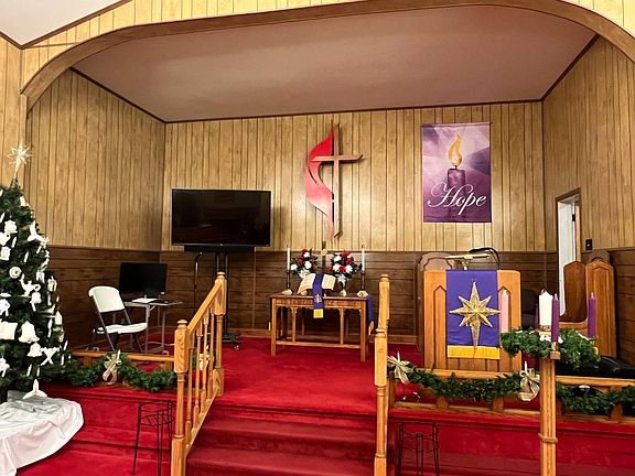 4th image of 209 S Main St