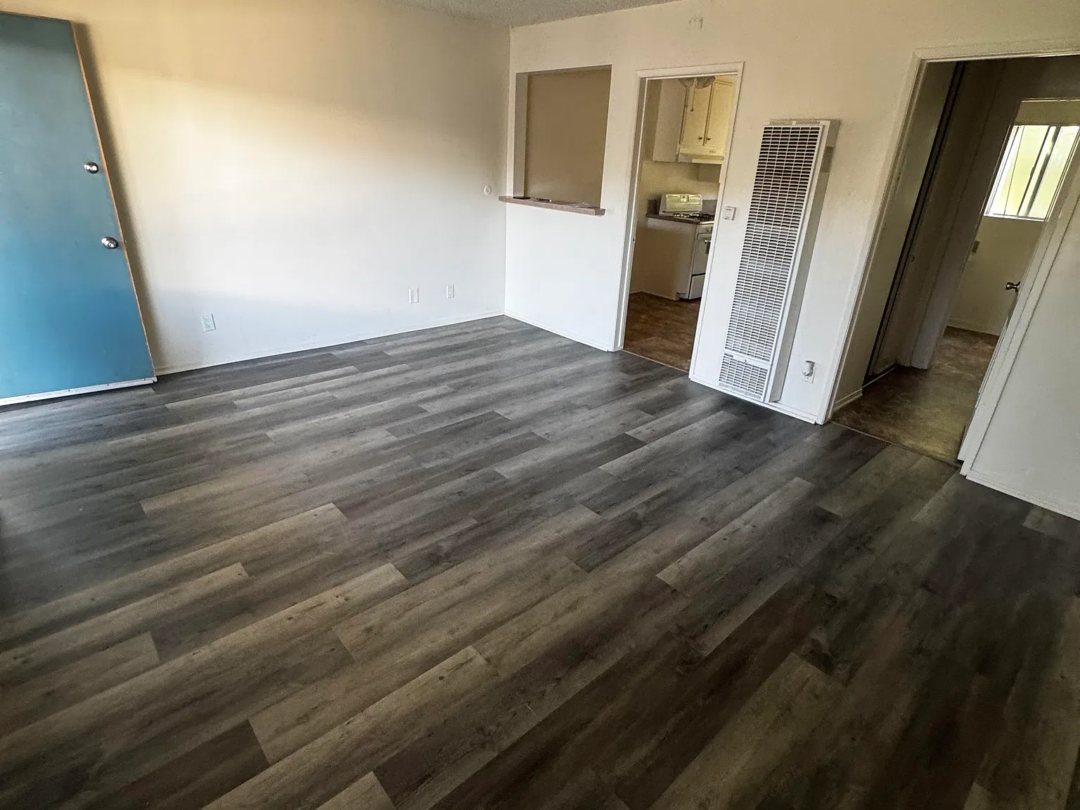 Campus Apartments — Photo 3