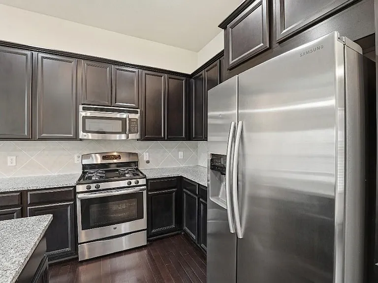 18751 Majestic Vista Ln — Photo 5