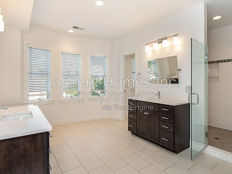 210 S Patrick St — Photo 14