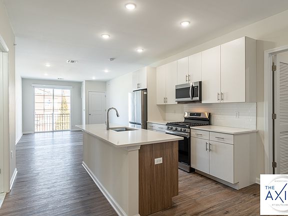 4th image of 611 Bordentown Ave #9db9ff676