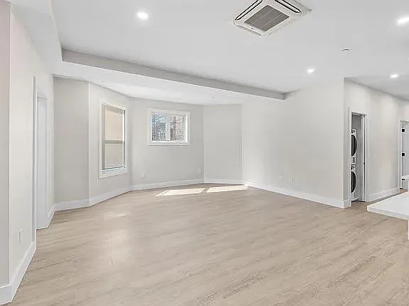 67 Perrin St #1 — Photo 9