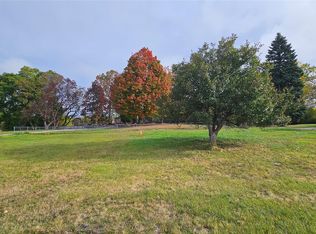 4022 Beecher Rd, Flint, MI 48532