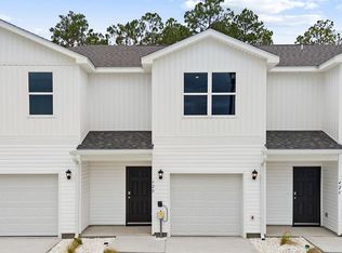420 Chateau Ln, Port Saint Joe, FL 32456