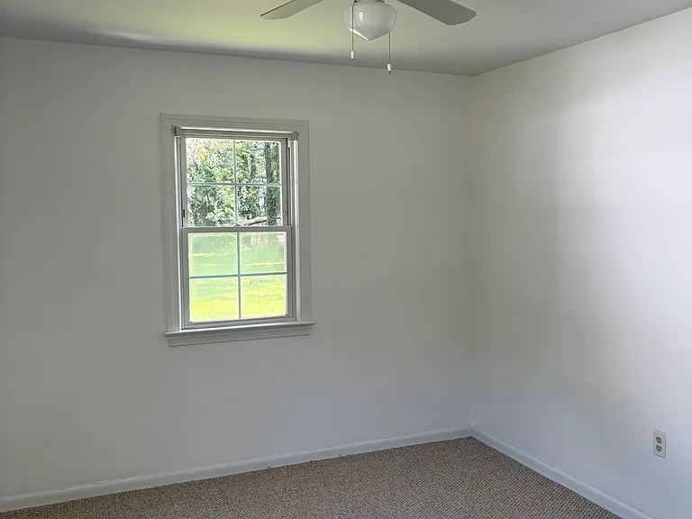 16 Selby Ct — Photo 8