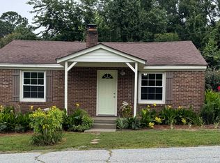 109 Terrace Dr, Jonesville, SC 29379