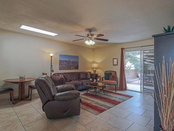 2nd image of 397 N Calle De Las Profetas